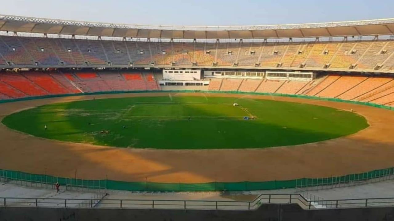 Photo of अहमदाबाद में बन रहा विश्व का सबसे बड़ा नरेंद्र मोदी स्टेडियम,बारिश का नहीं होगा असर,जानिए इसकी खासियत