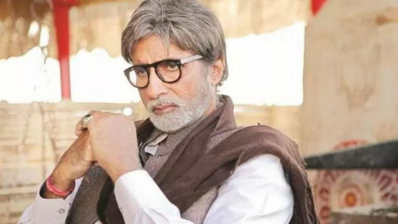 Photo of अमिताभ बच्चन ने आंख की सर्जरी की पुष्टि की