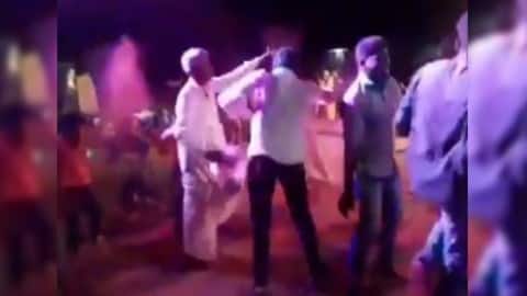 Photo of चचा बेफिक्र होकर नाच रहे थे डीजे में,चाची की एंट्री हुई तो दंग रह गए लोग, देखें वायरल वीडियो