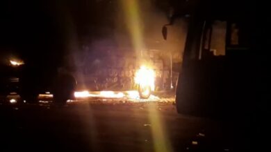 Photo of दमोह में देर रात बसों में लगी भीषण आग 7 यात्री बस जलकर खाक,4 को मामूली नुकसान
