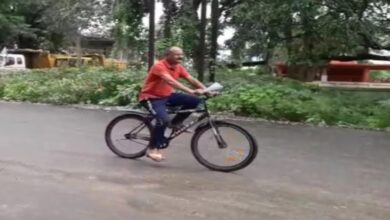 Photo of कांग्रेस विधायक साइकल से कर रहे नगर भ्रमण,मोदी-शिवराज सरकार के लिए कहीं यह बड़ी बात,सुनें