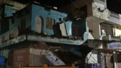 Photo of शुजालपुर में मकान पर गिरी आकाशीय बिजली,मकान का एक हिस्सा क्षतिग्रस्त