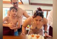 Photo of Aamir Khan की बेटी आइरा ने बिकिनी पहनकर केक काटा तो ट्रोलर के आ गई निशाने में अब- मुंह तोड़ दिया जवाब