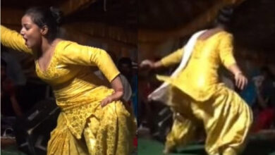 Photo of Haryanvi Dance: Komal Choudhary ने मटकाई ऐसी कमर की internet पर लगाया आग वीडियो; देखे Video