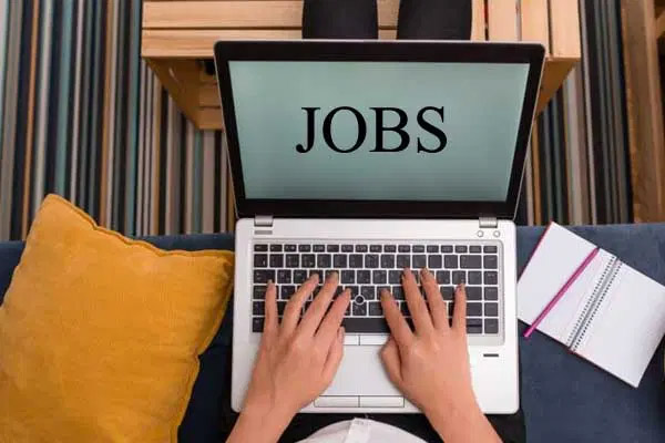 Government Job 2022 : यहाँ 60 पदों पर निकली नौकरी, जानें आयु-पात्रता, 10 जून से पहले करें आवेदन