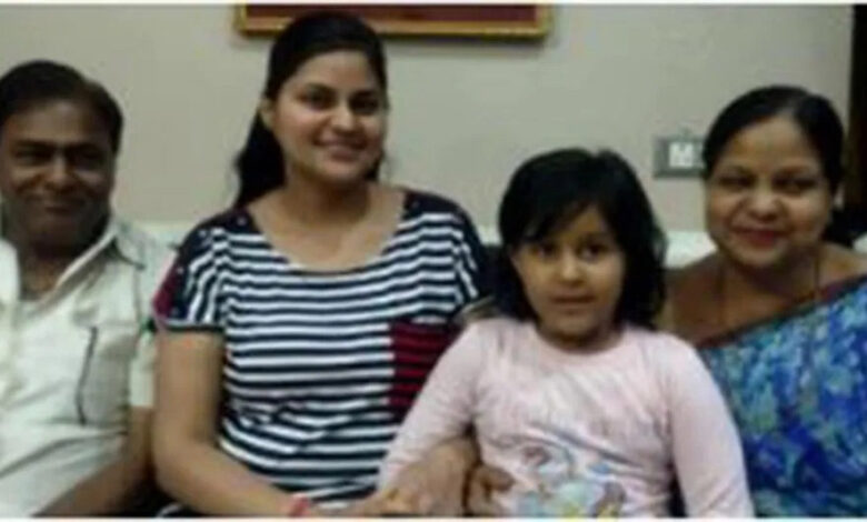 UPSC Success Story: पति ने किया प्रताड़ित फिर तलाक का केस, 7 साल की बेटी... ऐसे पढ़ाई कर UPSC में हो गईं सिलेक्ट