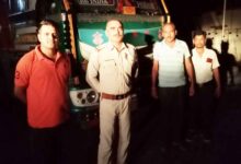 Photo of 360 बोरी Urea खाद सहित ट्रक वाहन जप्त बंधौरा चौकी पुलिस की कार्रवाई