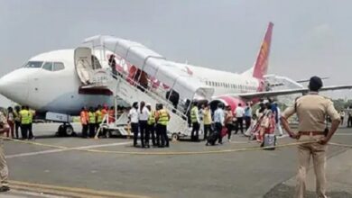 Photo of Spicejet emergency landing – 5 हजार फिट की ऊंचाई पर मौत को मात देकर जबलपुर पहुंचे यात्री, बताया धुआं के बीच कैसे बचाई अपनी जान