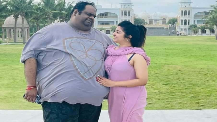 Mahalakshmi And Ravindar Chandrasekaran Love Story:एक्ट्रेस ने पहले हसबैंड से तलाक लेकर चुना ऐसा पति, अब प्राइवेट तस्वीरों ने सोशल मीडिया पर मचाया बवाल