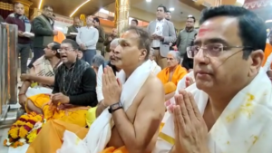 video viral:महालोक का दर्शन करने पहुंचे अनिल अंबानी,बोले 14 साल का खत्म हुआ बनवास,वीडियो वायरल