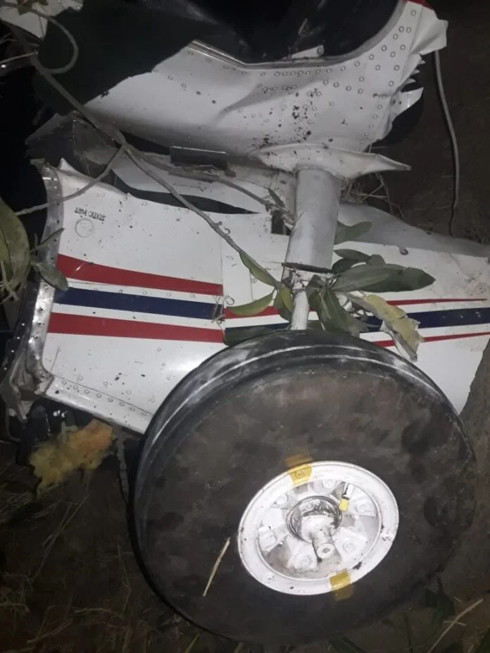 plane crash in rewa: रीवा में मंदिर के गुम्बद से टकराया प्लेन क्रैश,पायलट की मौत,कलेक्टर व DIG पहुंचे