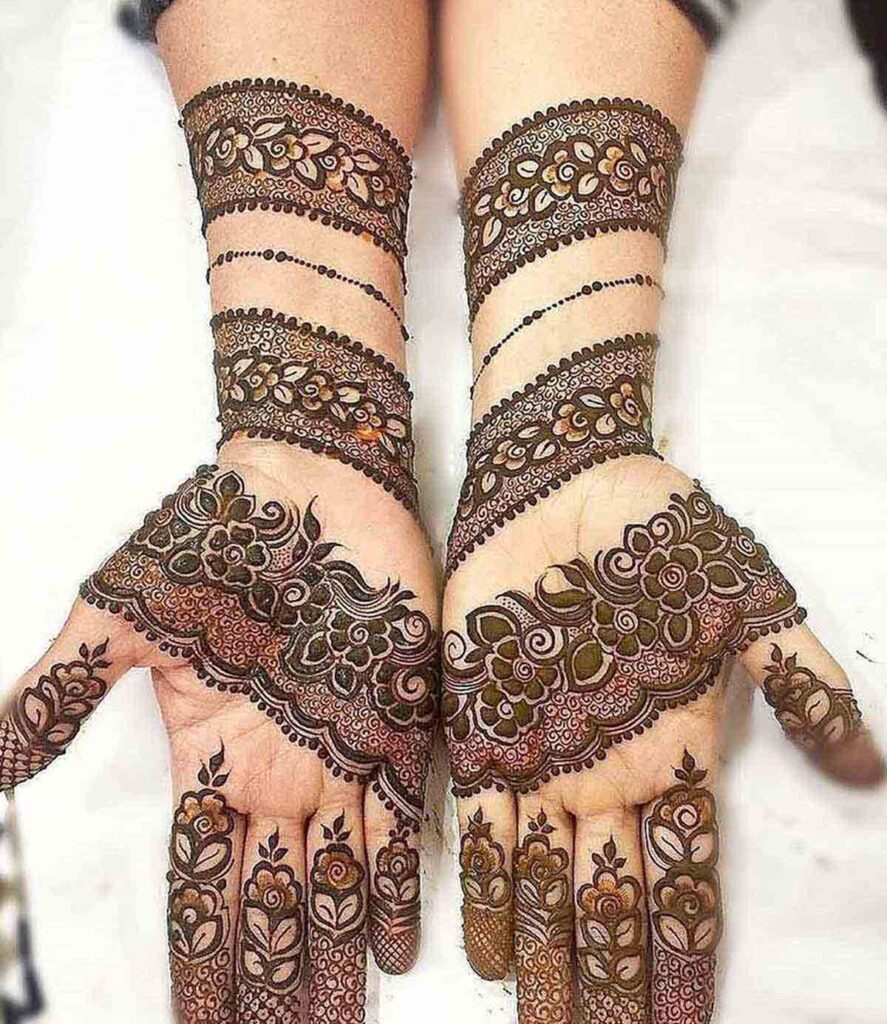 Mehandi Design : दोस्त की शादी में करे ट्राई यह मेहंदी डिज़ाइन, जिससे बढ़ेगी आपकी हाथो की खूबसूरती