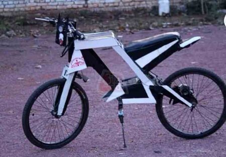 MP के लड़के ने बनाई सस्ती इलेक्ट्रिक साइकिल, सिंगल चार्ज में चलेगी 30km, जबरदस्त रेंज और उठाएगी 100Kg तक वजन