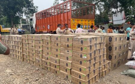 Illegal liquor caught : अंतर्राज्यीय गिरोह से 60 लाख की अवैध शराब पकड़ाईं,पंजाब से बिहार ले जा रहें थे तस्कर, पुलिस सिंगरौली की कार्रवाई 