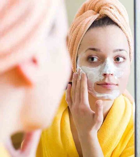 Save your face : गर्मीयो में पाये दमकती और चमकती त्वचा आटे और दही से बनाएं फेस पैक,