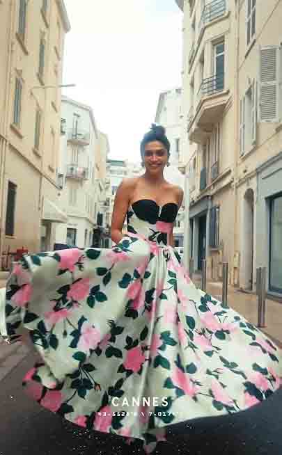 Deepika Padukone's fashion : आप भी चाहती है दीपिका पादुकोण की तरह मोडल लुक पाना तो स्टाइल करिए यह यूनिक ड्रेस